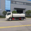 4x2 Howo 5cbm Truck de livraison d&#39;eau potable